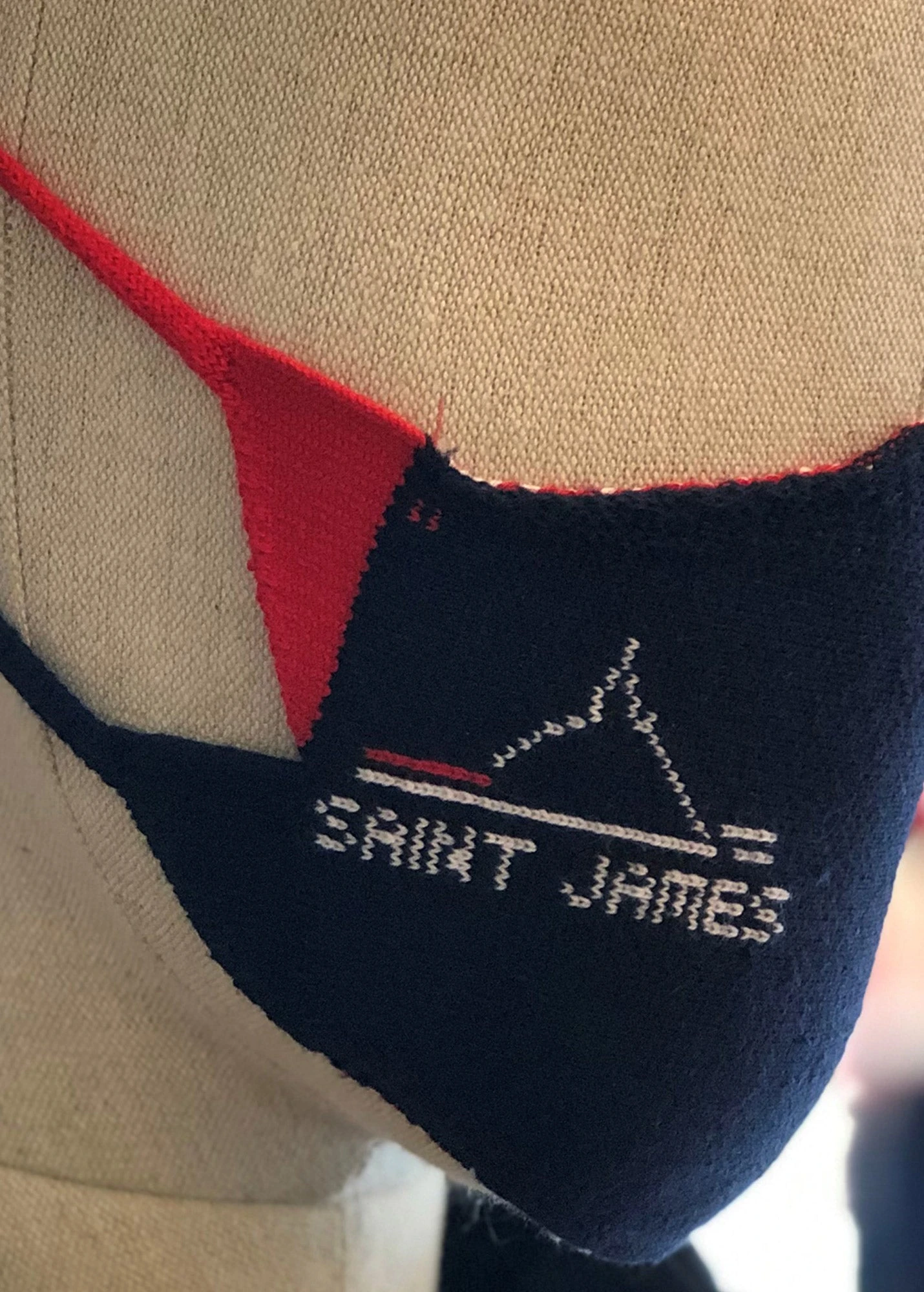 Masque De Protection Visage En Maille De Coton Avec Signature SAINT JAMES (NAVY TSJ) 4 Masque De Protection Visage En Maille De Coton Avec Signature SAINT JAMES (NAVY TSJ) - Image 2