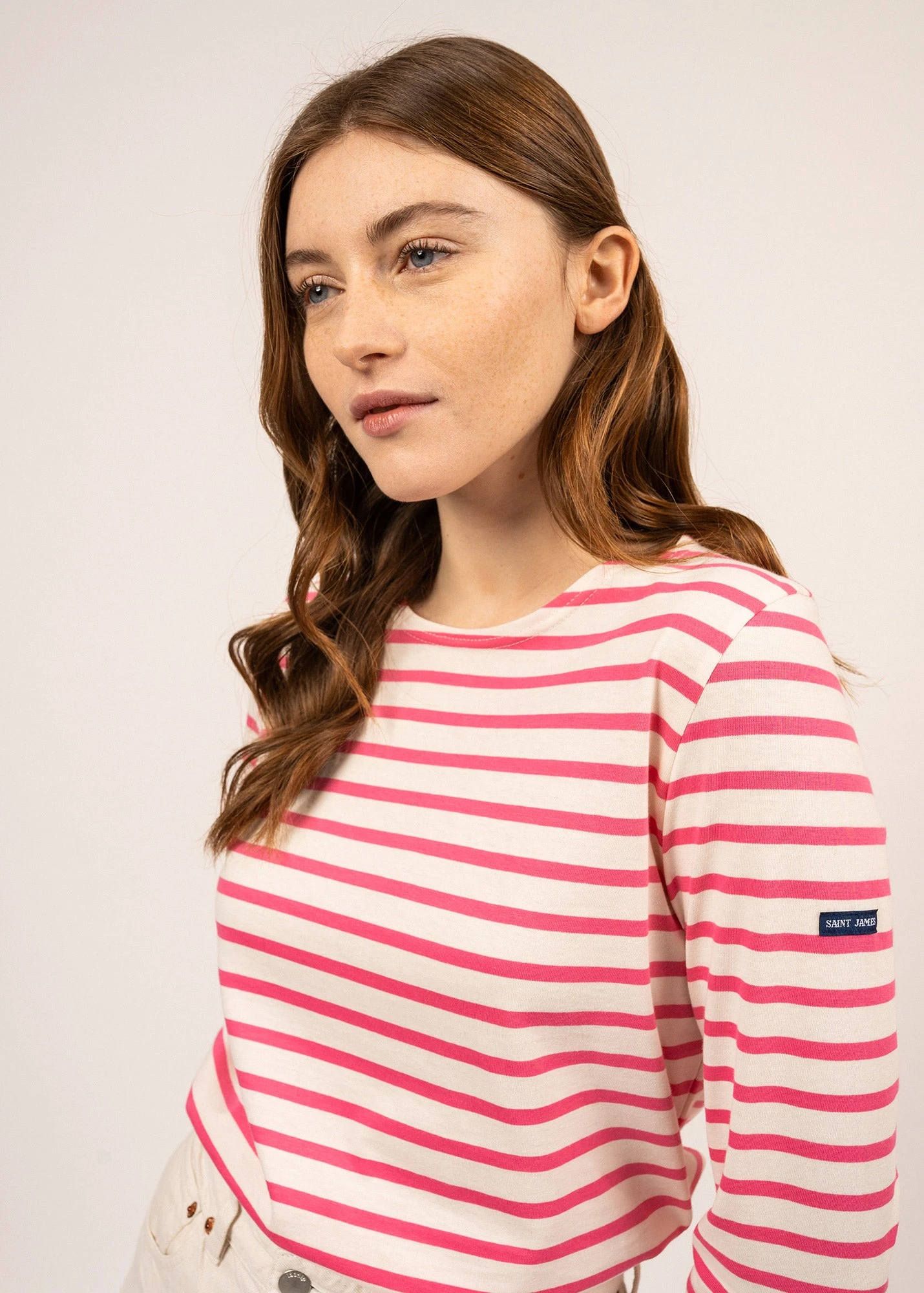 SAINT JAMES Marinière Minquidame - Coupe Droite, En Coton Léger (ECUME/ROSE FLUO) 6 SAINT JAMES Marinière Minquidame - Coupe Droite, En Coton Léger (ECUME/ROSE FLUO) - Image 4