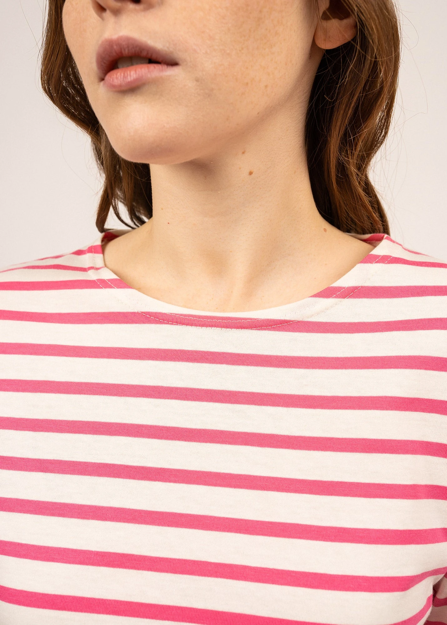 SAINT JAMES Marinière Minquidame - Coupe Droite, En Coton Léger (ECUME/ROSE FLUO) 7 SAINT JAMES Marinière Minquidame - Coupe Droite, En Coton Léger (ECUME/ROSE FLUO) - Image 5