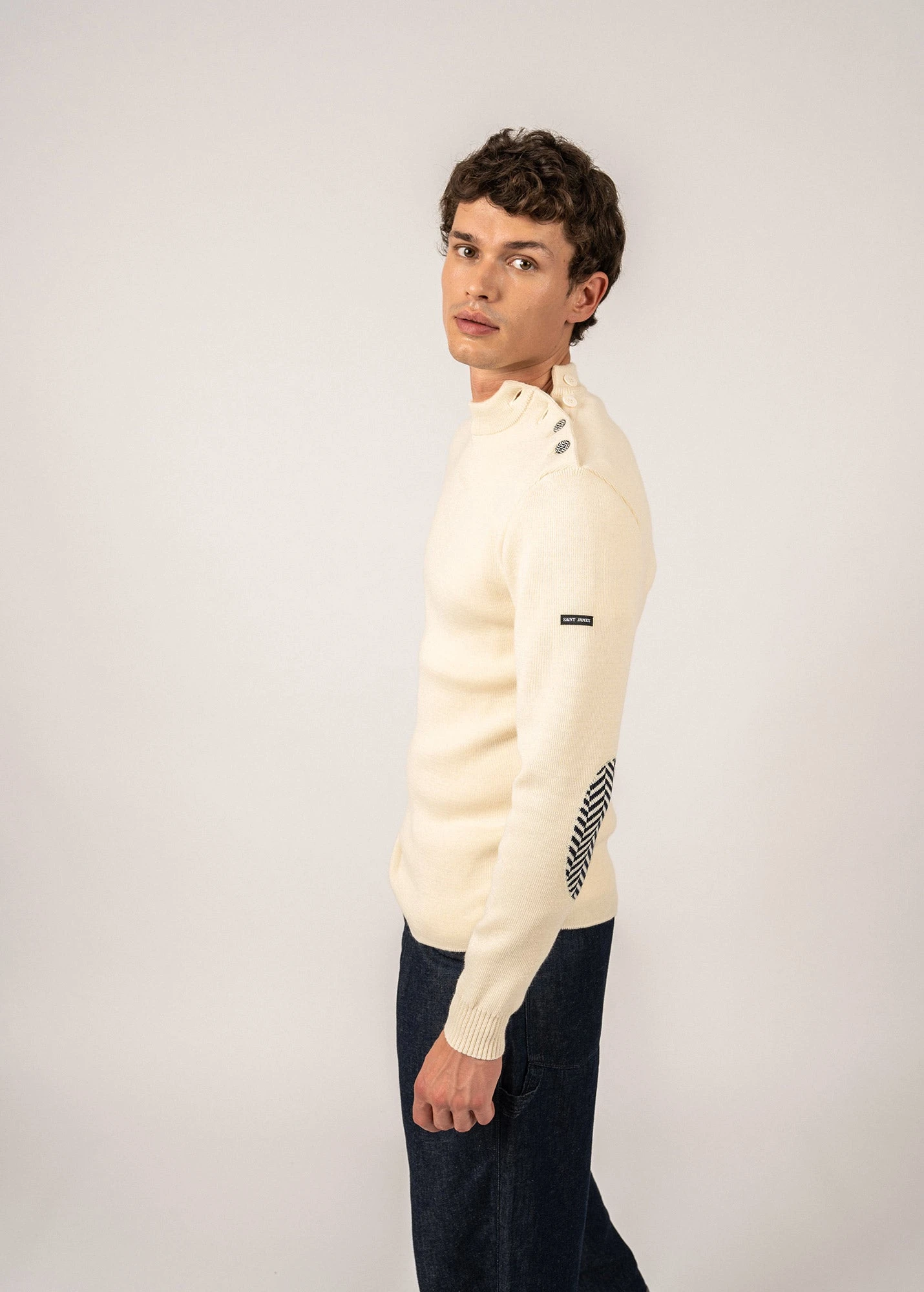 Pull Marin Le Chevron - SAINT JAMES X Le Slip Français En Laine Vierge (ECRU/MARINE) 3 Pull Marin Le Chevron - SAINT JAMES X Le Slip Français En Laine Vierge (ECRU/MARINE)