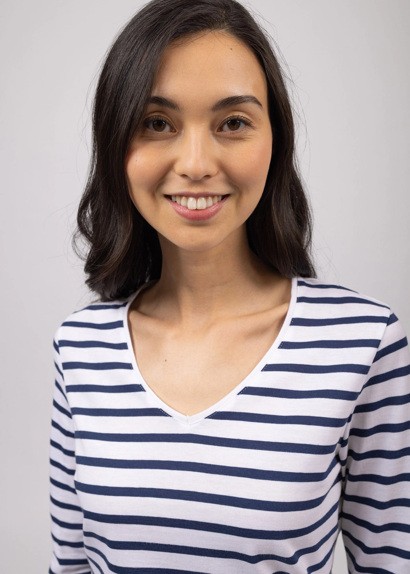 SAINT JAMES Marinière Col V Hoedic - à Manches Longues, En Coton GOTS (NEIGE/MARINE) 7 SAINT JAMES Marinière Col V Hoedic - à Manches Longues, En Coton GOTS (NEIGE/MARINE) - Image 5