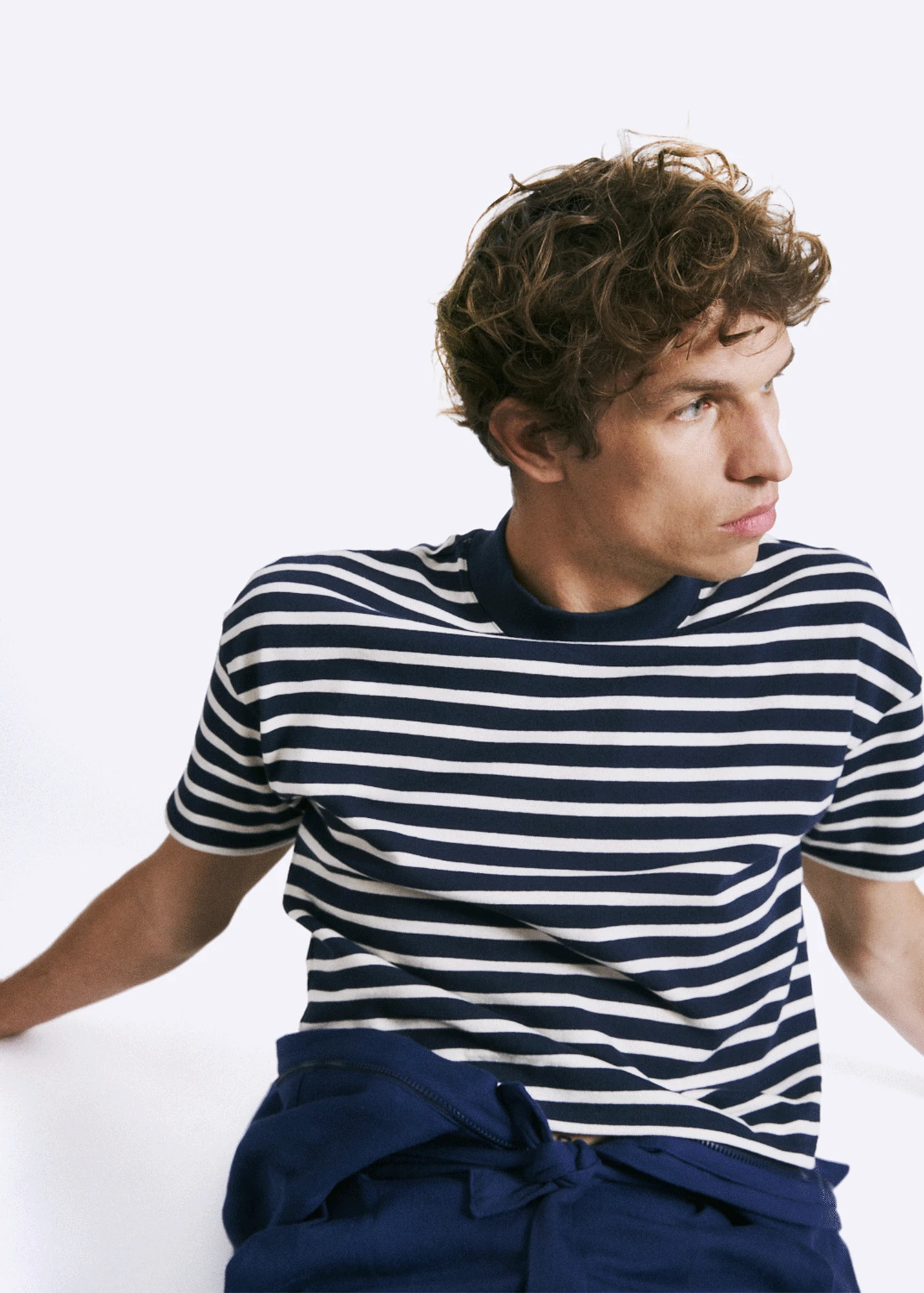 Marinière Courte Jean-Paul - SAINT JAMES X BALLORIN (MARINE/ECRU) 10 Marinière Courte Jean-Paul - SAINT JAMES X BALLORIN (MARINE/ECRU) - Image 8