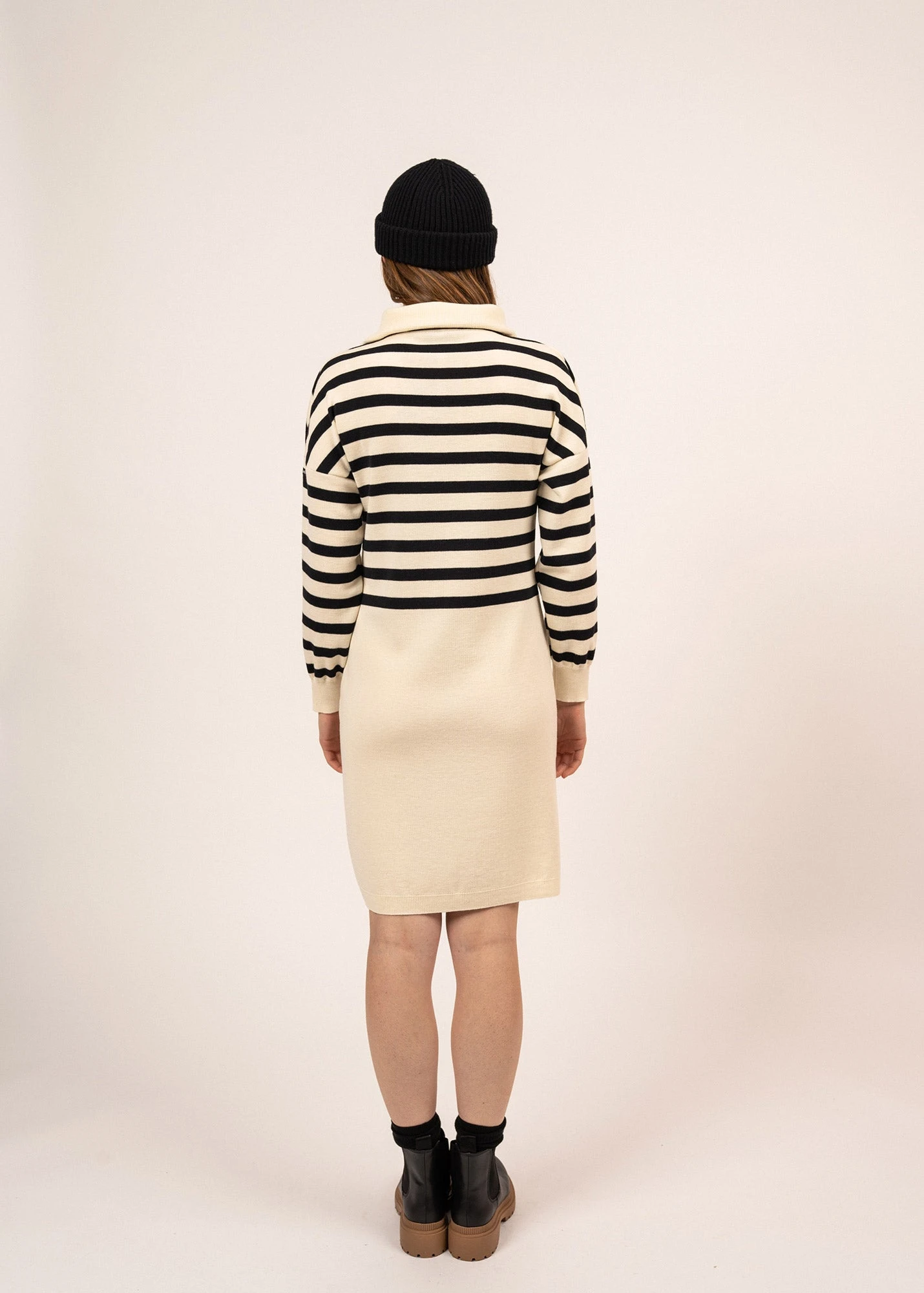 SAINT JAMES Robe En Laine Esparos - à Empiècement Rayé Et Col Camionneur (ECUME/NAVY/ROSE) 4 SAINT JAMES Robe En Laine Esparos - à Empiècement Rayé Et Col Camionneur (ECUME/NAVY/ROSE) - Image 2