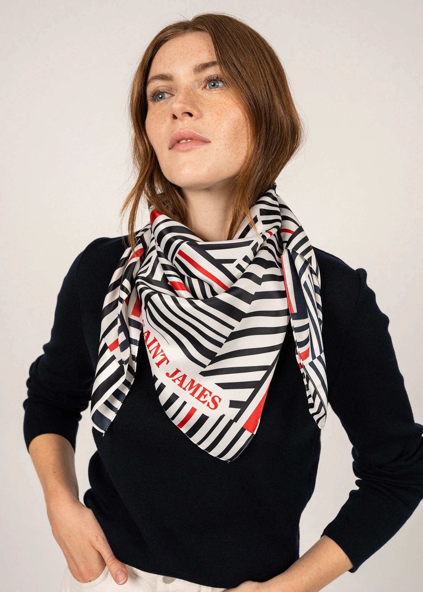 SAINT JAMES Foulard Carré Rayé - Multicolore (ECUME/NAVY/TULIPE) 3 SAINT JAMES Foulard Carré Rayé - Multicolore (ECUME/NAVY/TULIPE)