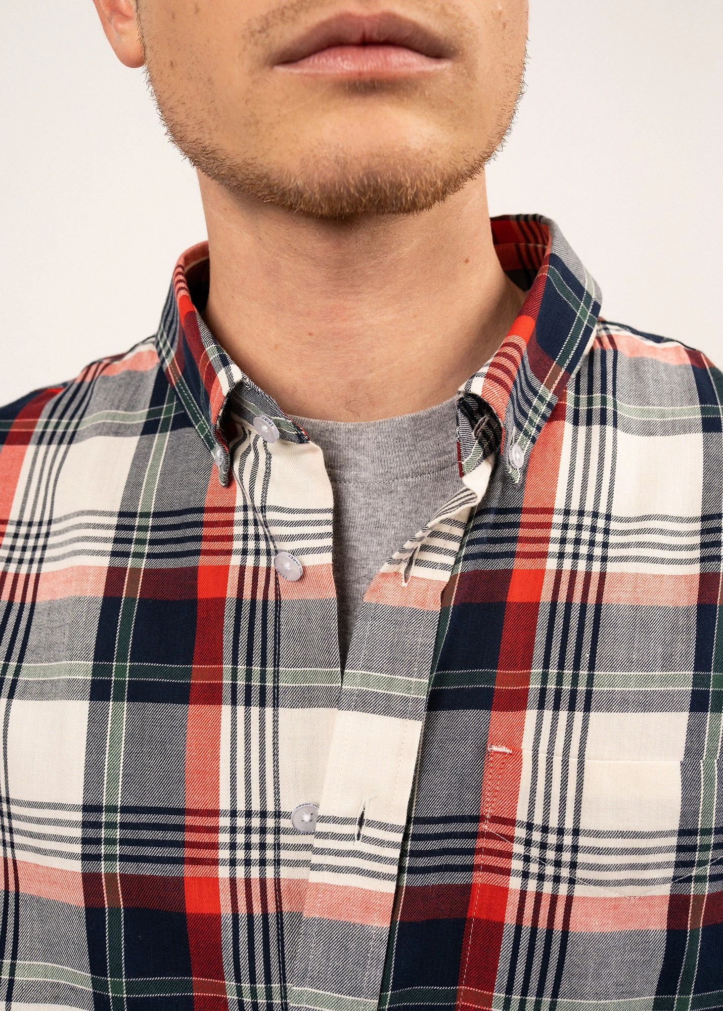 SAINT JAMES Chemise à Carreaux Silvio - à Manches Longues, En Coton (ECRU/MARINE/TULIPE) 7 SAINT JAMES Chemise à Carreaux Silvio - à Manches Longues, En Coton (ECRU/MARINE/TULIPE) - Image 5