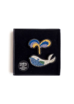 Broche Brodée Baleine - SAINT JAMES X Macon & Lesquoy (BLANC/BLEU) 8 Broche Brodée Baleine - SAINT JAMES X Macon & Lesquoy (BLANC/BLEU) -Chic Marin Soldes 2226 BLANC BLEU 02