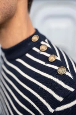 Pull Marin Rayé "Compas" - SAINT JAMES X Marine Nationale (MARINE/ECRU) 7 Pull Marin Rayé "Compas" - SAINT JAMES X Marine Nationale (MARINE/ECRU) -Chic Marin Soldes 8696 Navy Ecume Astrolab R3173 20modifier