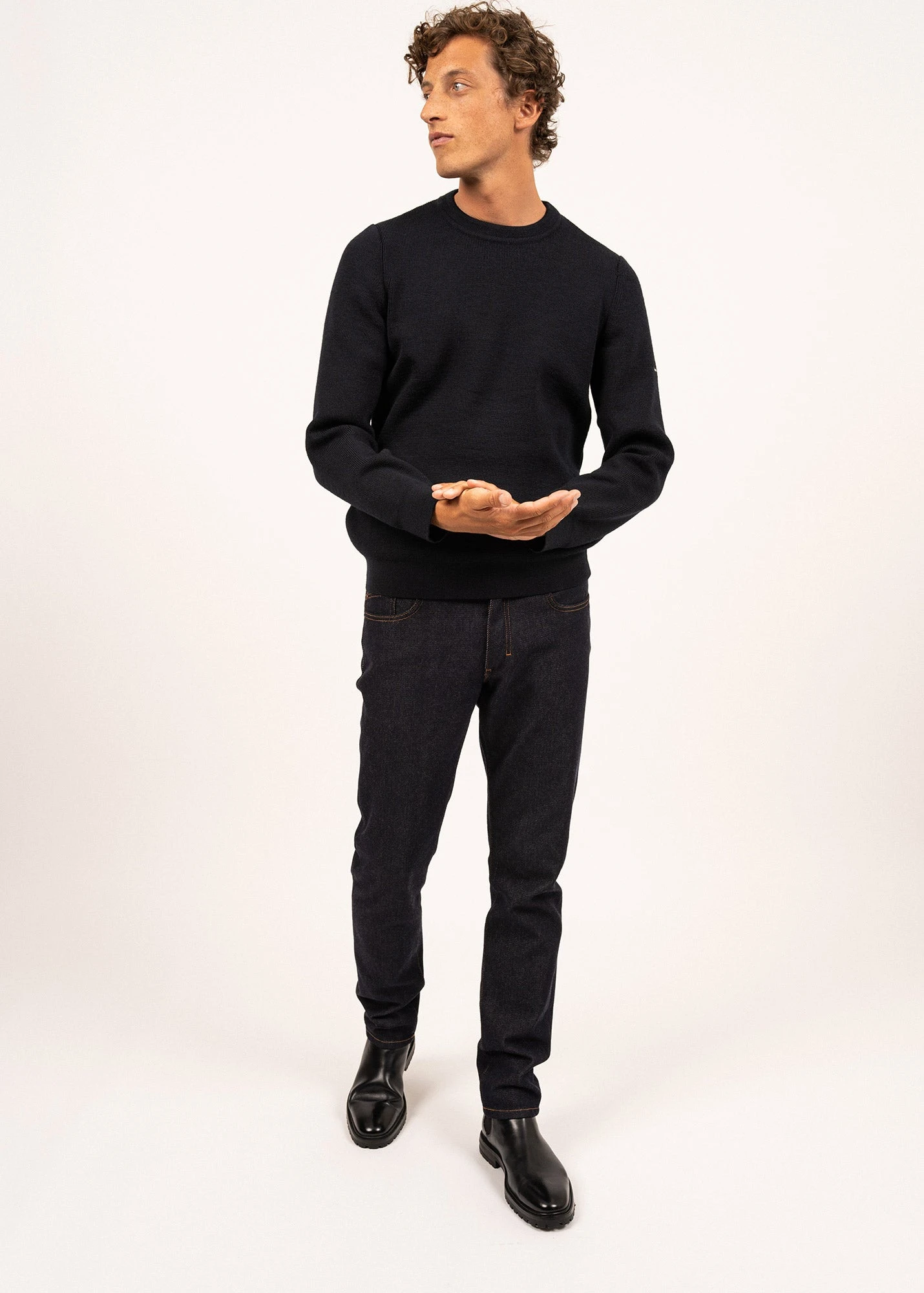 SAINT JAMES Pull Col Rond Locronan - En Pure Laine Vierge (NAVY) 3 SAINT JAMES Pull Col Rond Locronan - En Pure Laine Vierge (NAVY)